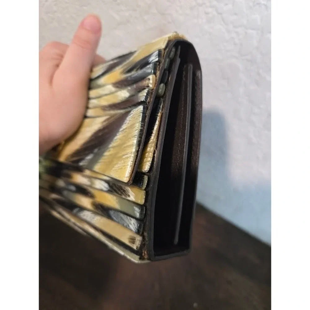 Tory Burch Kerry Resin Clutch - Picture 2 of 13